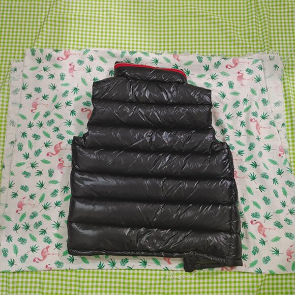 Moncler Black Down Padded Tib Puffer Gilet - Picture 12 of 12